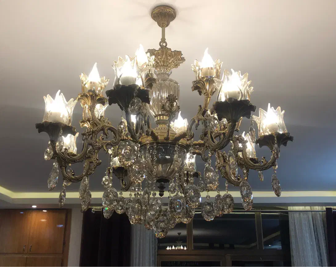 لوستر|لوستر و چراغ آویز|اصفهان, کوی ولی عصر|دیوار