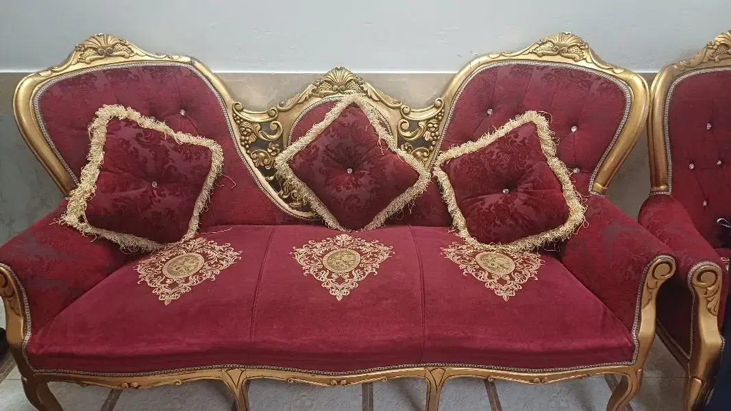 مبل|مبلمان خانگی و میز عسلی|شیروان (خراسان), |دیوار
