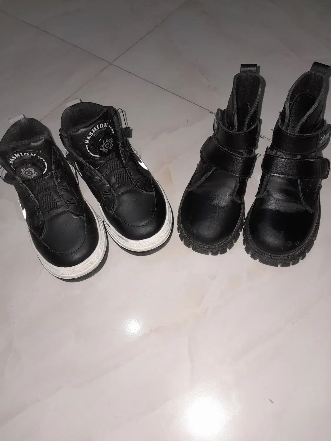 دو جفت کفش سالم بچگانه اسپرت|کفش و لباس بچه|پاکدشت, حصار امیر|دیوار