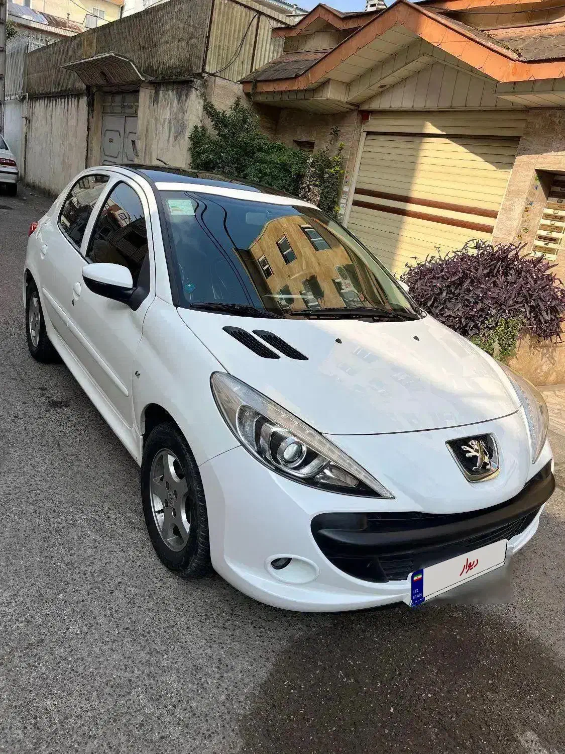 207 پانا  دنده ای ۱۴۰۰|خودرو سواری و وانت|رشت, گلسار|دیوار