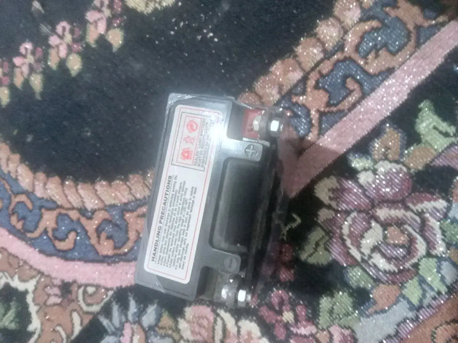 باطری هیچ آزاش استفاده نکردیم|قطعات یدکی و لوازم جانبی|شادگان, |دیوار