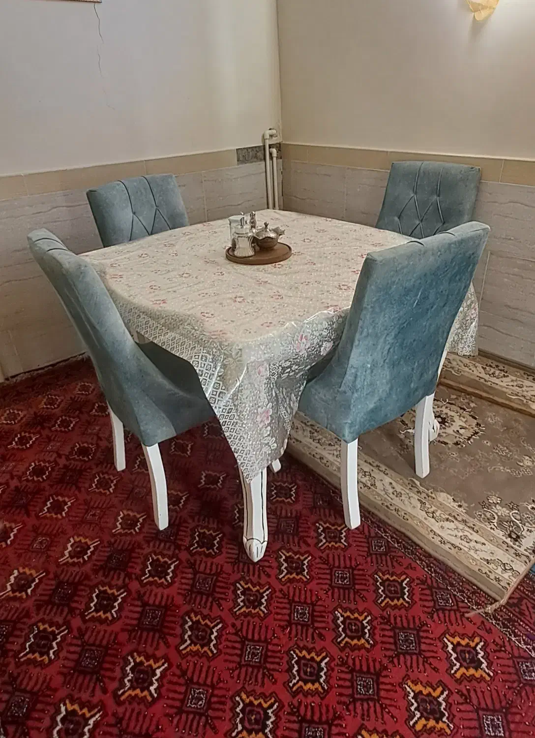 میز ناهارخوری چهارنفره با کیفیت بالا|میز و صندلی غذاخوری|فیروزکوه, |دیوار