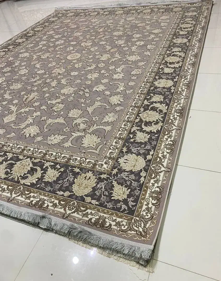 گلارا فـرش +بافته شـده ممتاــز|فرش|شیراز, میانرود|دیوار