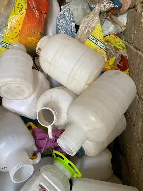 بشکه نو جای شیره انگور|ظروف نگهدارنده، پلاستیکی، یکبارمصرف|دهدشت, |دیوار