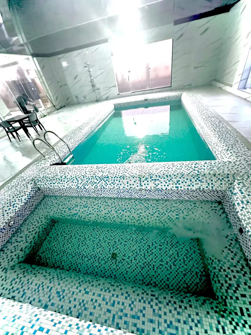 اجاره باغ ویلادوخواب استخربزرگ جکوزی داخل شهرVIP|اجارهٔ کوتاهمدت ویلا و باغ|اصفهان, اصفهانک|دیوار