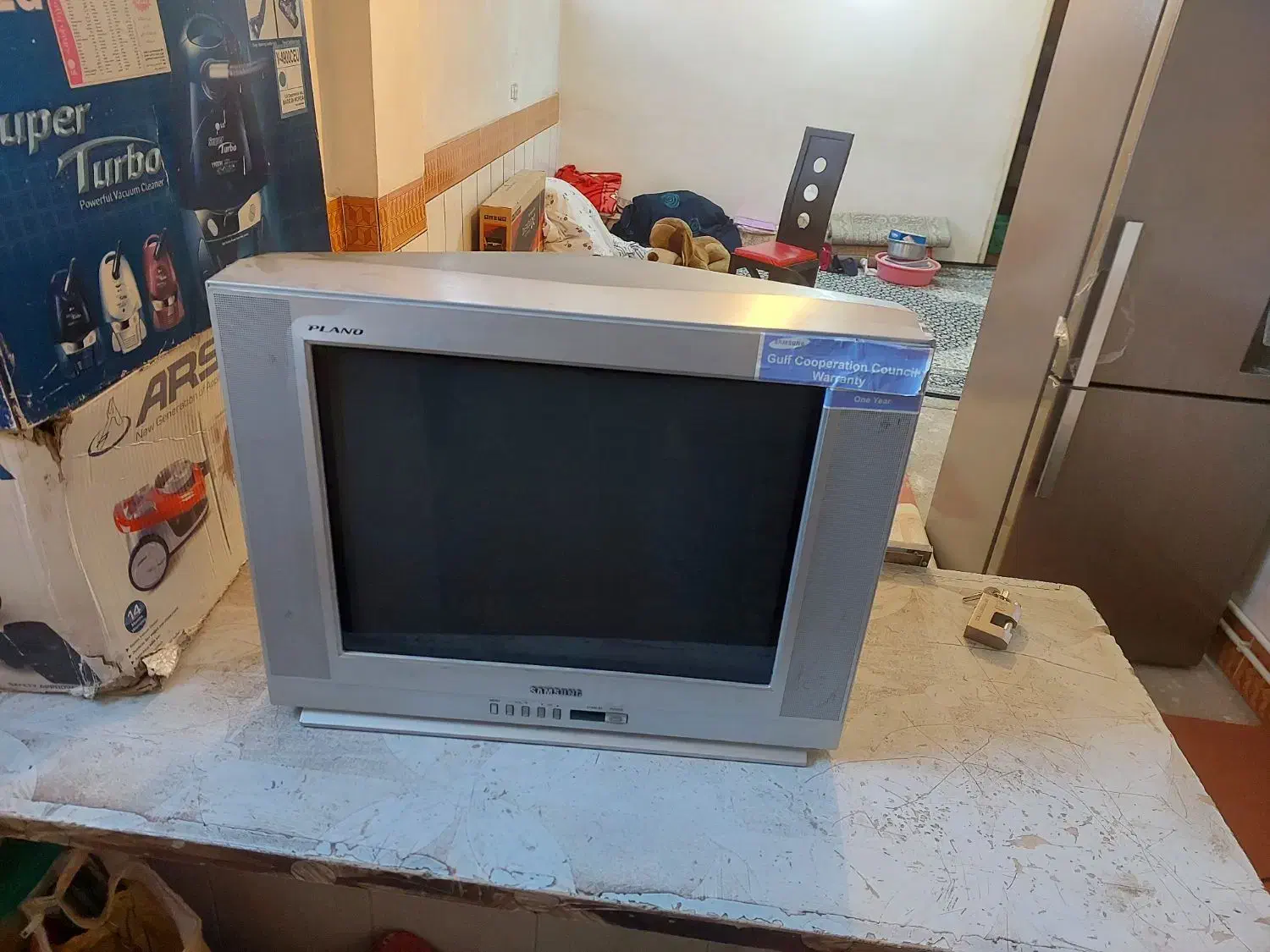 تلویزیون ۲۱ اینچ|تلویزیون و پروژکتور|دورود, |دیوار