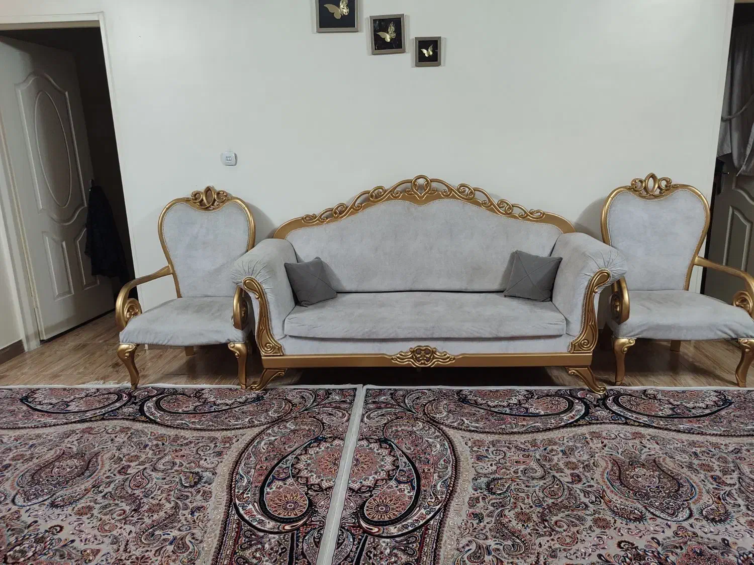 مبل کلاسیک(استیل)|مبلمان خانگی و میز عسلی|باغستان, |دیوار