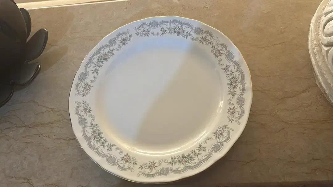 چینی حمید درحدنو|ظروف سرو و پذیرایی|شیراز, شهرک والفجر|دیوار