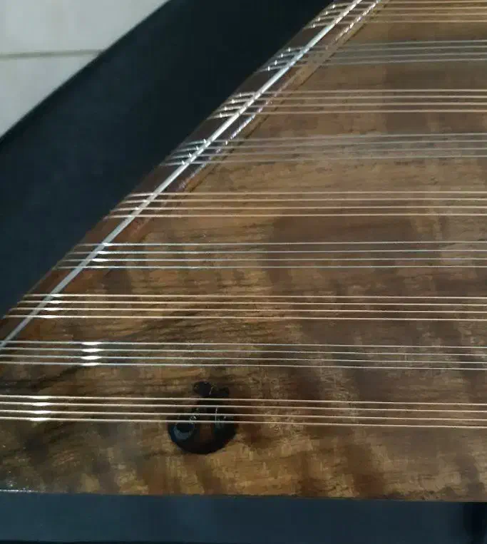 سنتورخالقی|سازهای سنتی|فردیس, شهرک هفده شهریور|دیوار