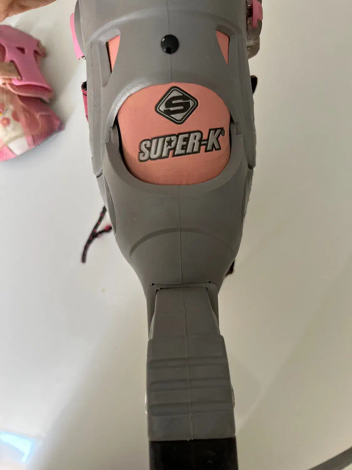 اسکیت به همراه وسایل ایمنی|دوچرخه، اسکیت، اسکوتر|شیراز, شهرک کوثر|دیوار