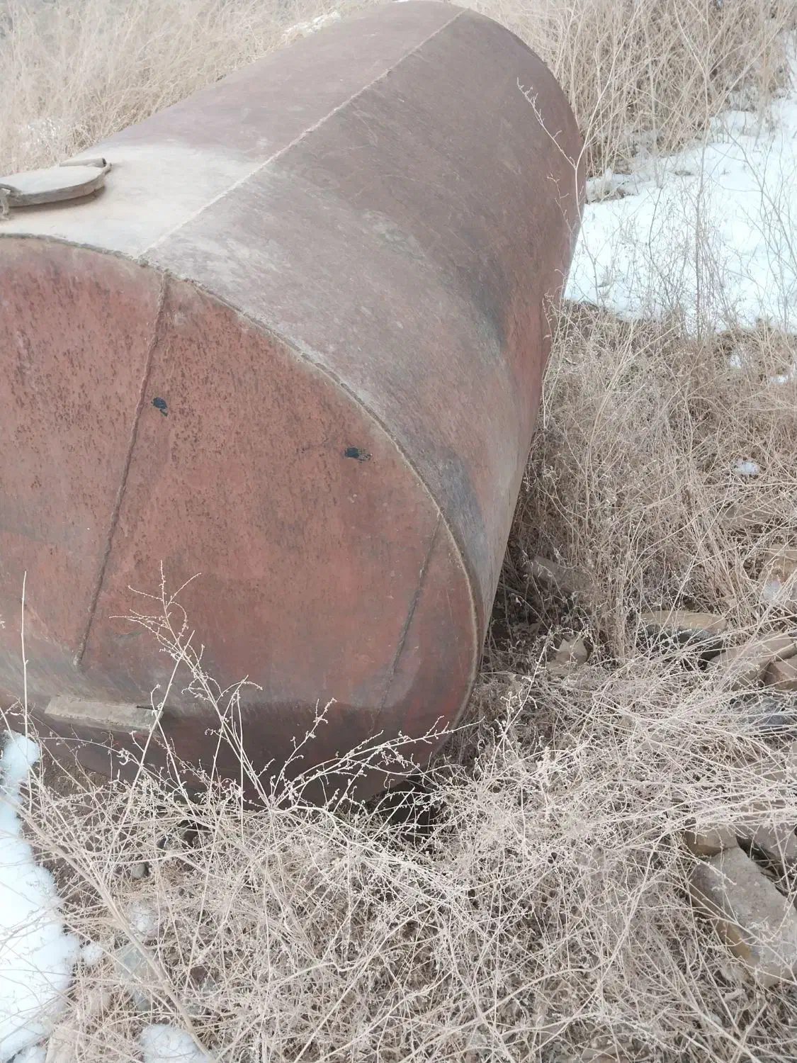 تانکر ۲۰۰۰ لیتری گازعیل|ماشین‌آلات صنعتی|خرمدشت, |دیوار