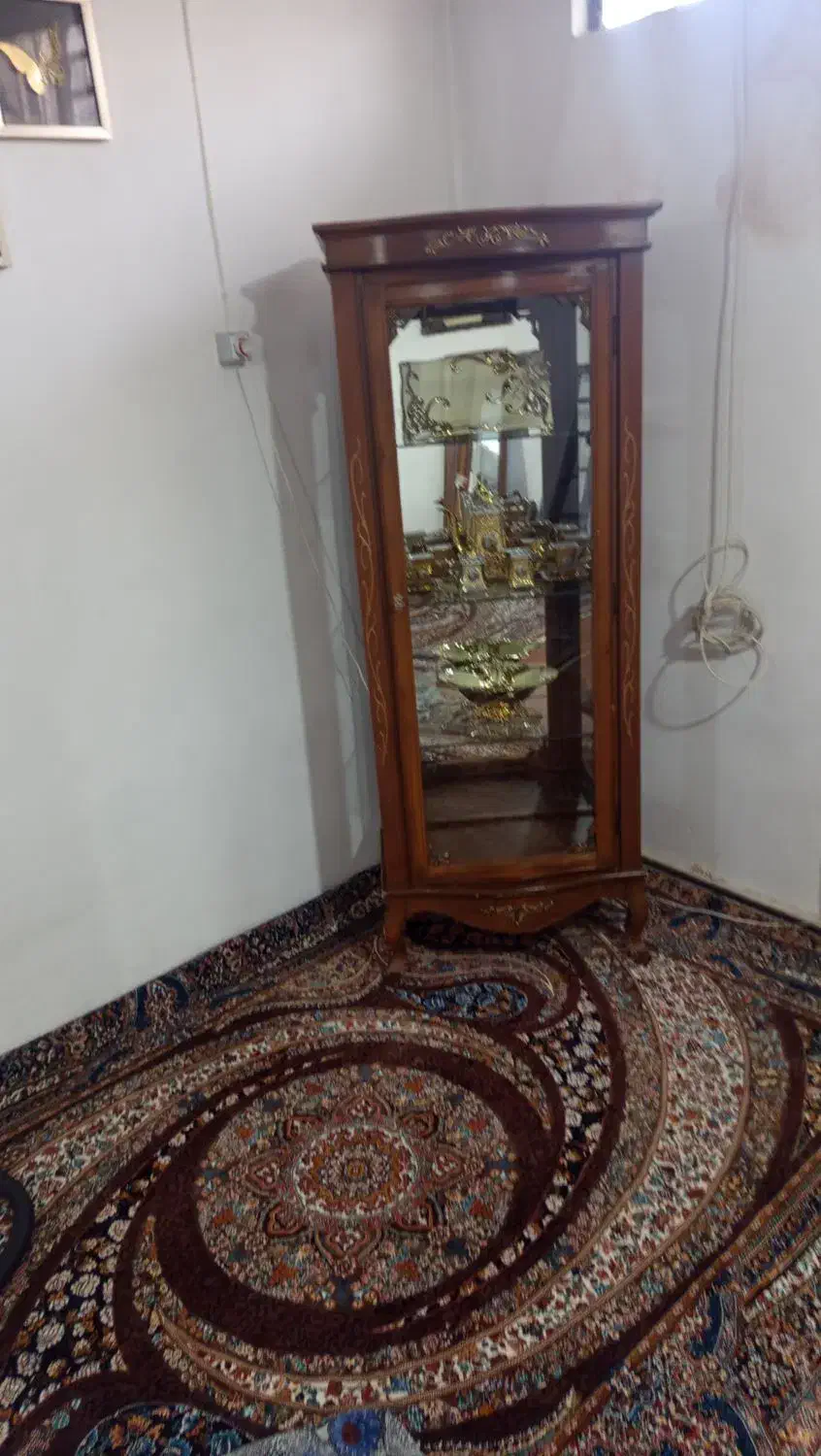 گنجه با تمام ظروف|بوفه، ویترین، کنسول|مشهد, شهرک شیرین|دیوار