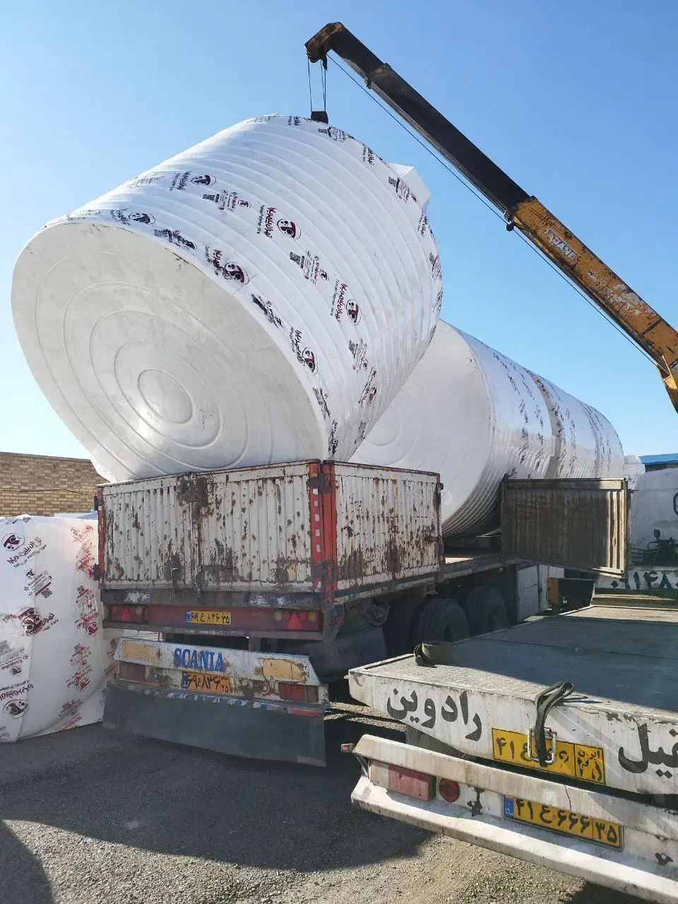 مخزن 1000لیتر ایستاده سه لایه ضدجلبک تانکر آب شرب|مصالح و تجهیزات ساختمان|تبریز, |دیوار