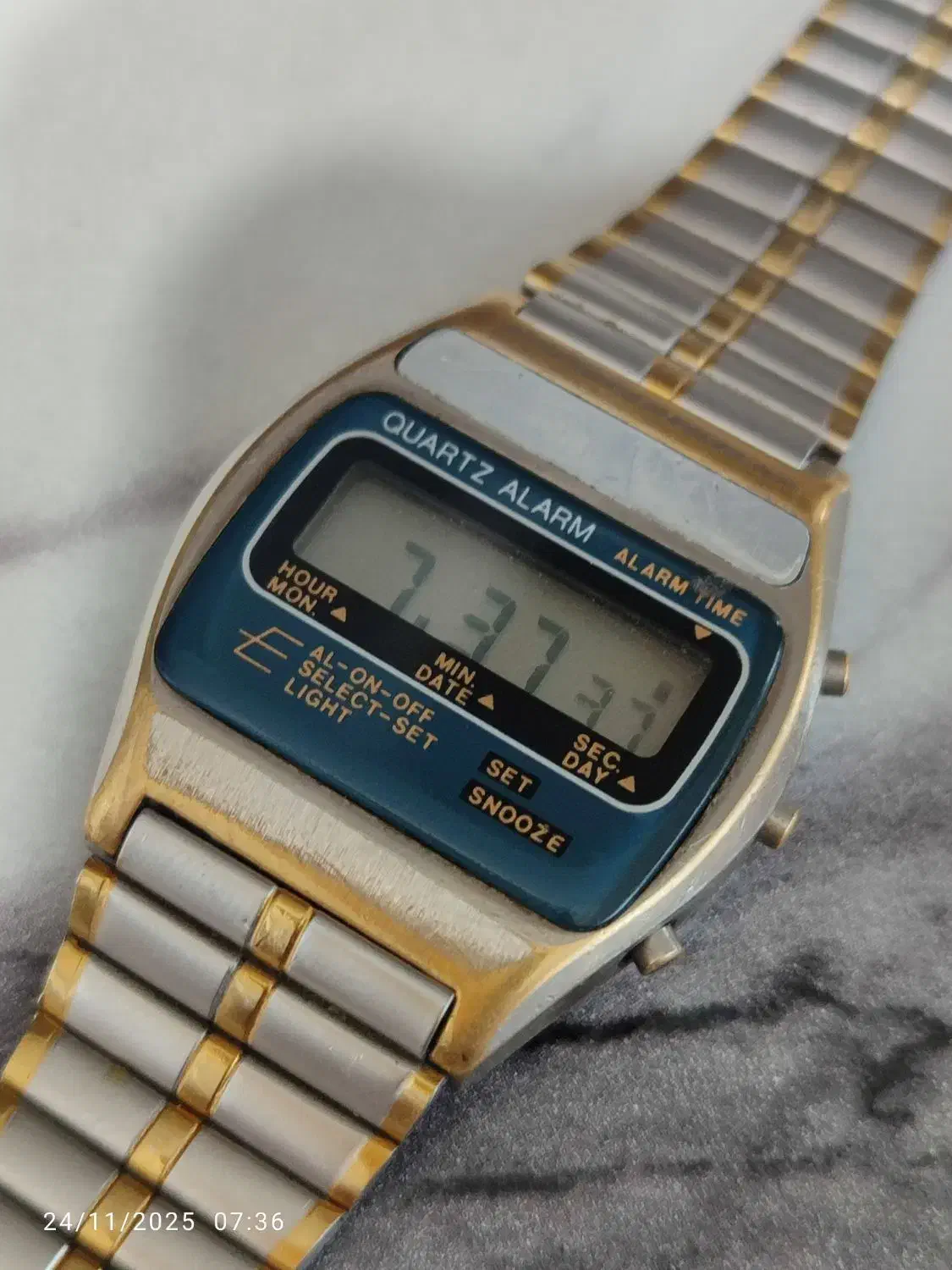 ساعت کامپیوتری قدیمی زنگدار|ساعت|تبریز, |دیوار