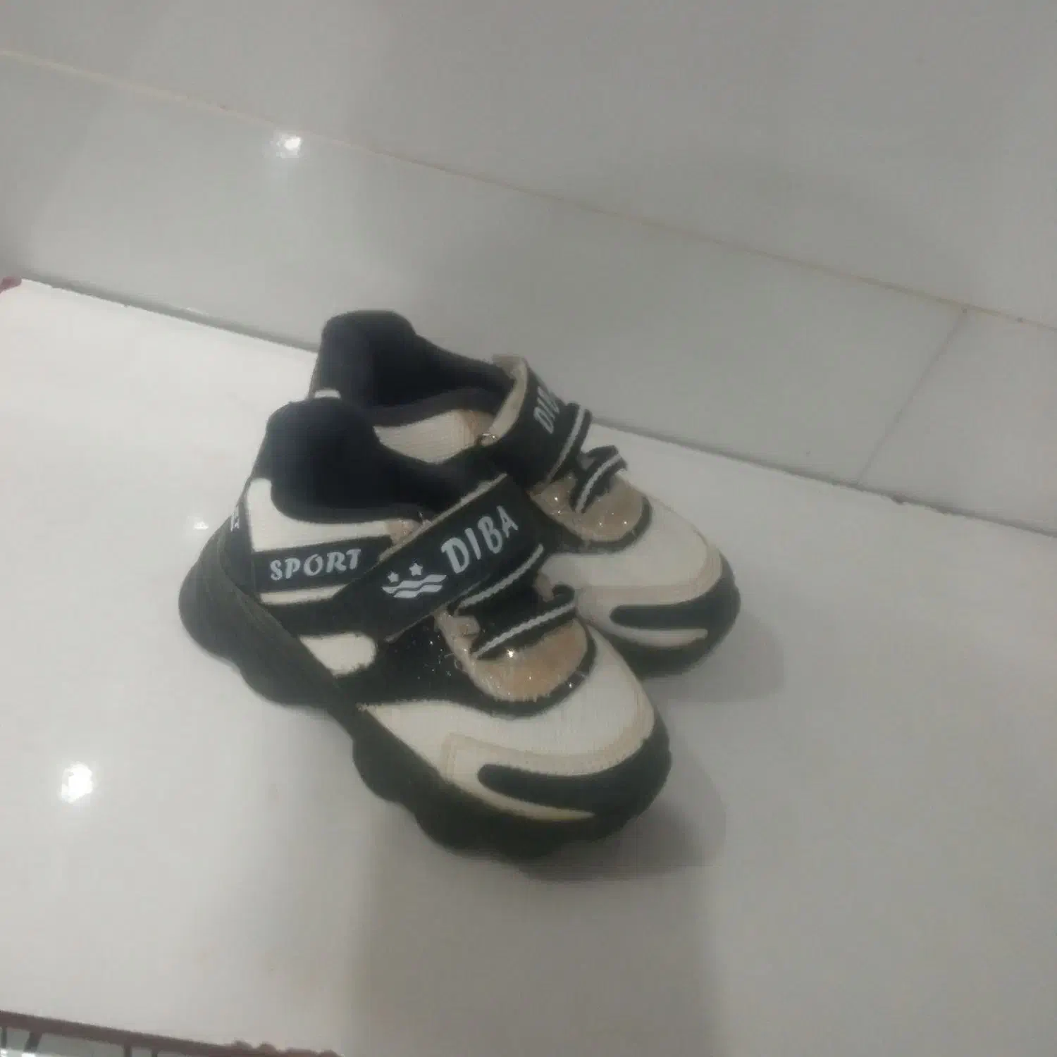 کاملا نو|کفش و لباس بچه|تایباد, |دیوار