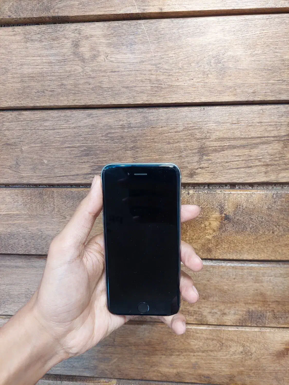 ایفون ۶ نقره ای حافظه ۶۴ گیگ|موبایل|تهران, اکباتان|دیوار