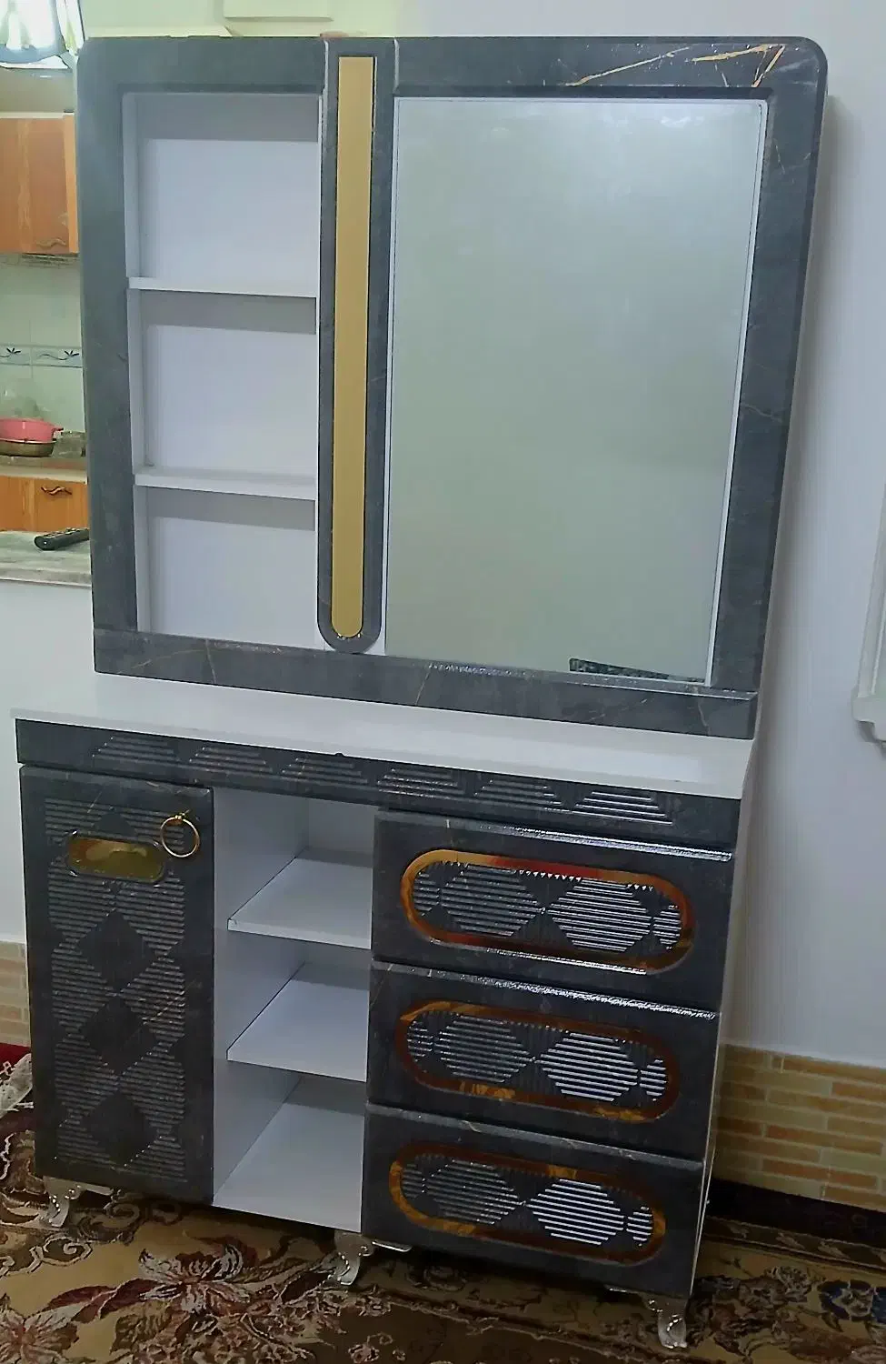 دراور نو تمیز تازه|جاکفشی، کمد، دراور|مشهد, شهید احمدی روشن|دیوار