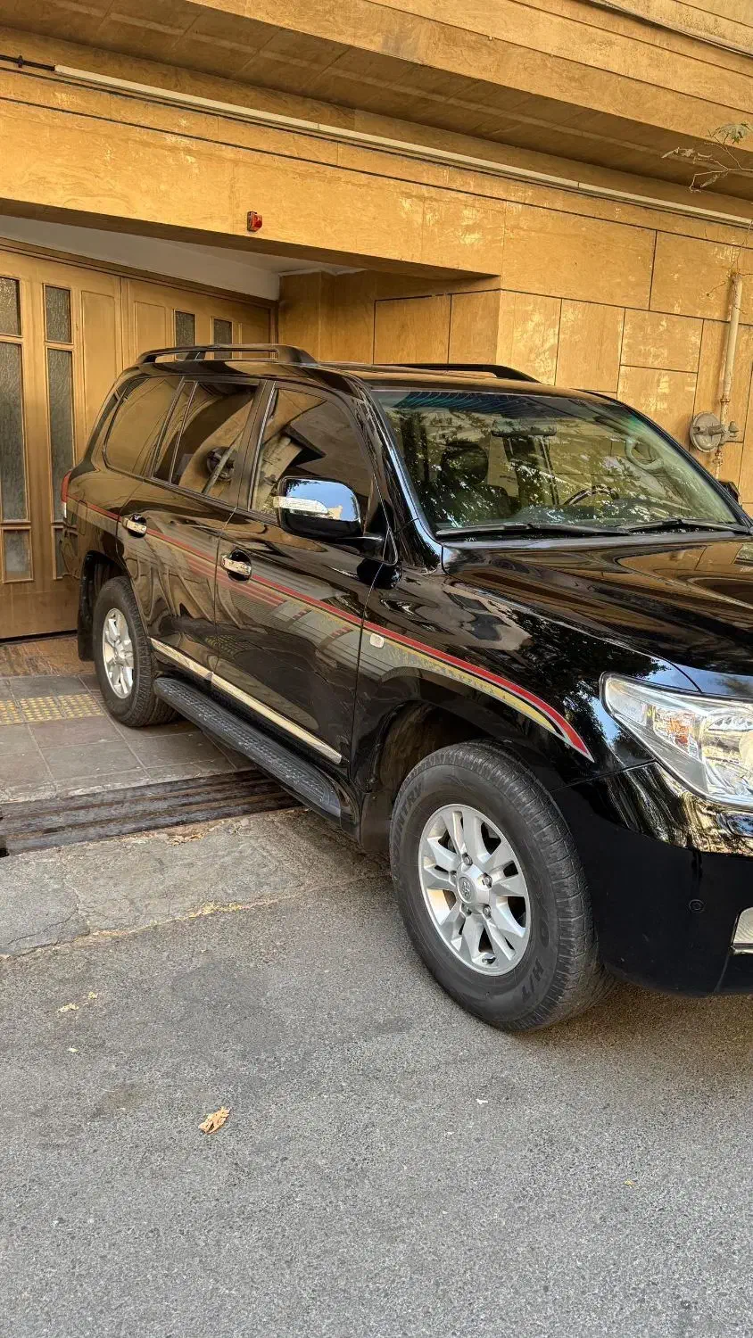 لندکروز 2010 بی نظیر تک برگ سند شخصی|خودرو سواری و وانت|تهران, قیطریه|دیوار