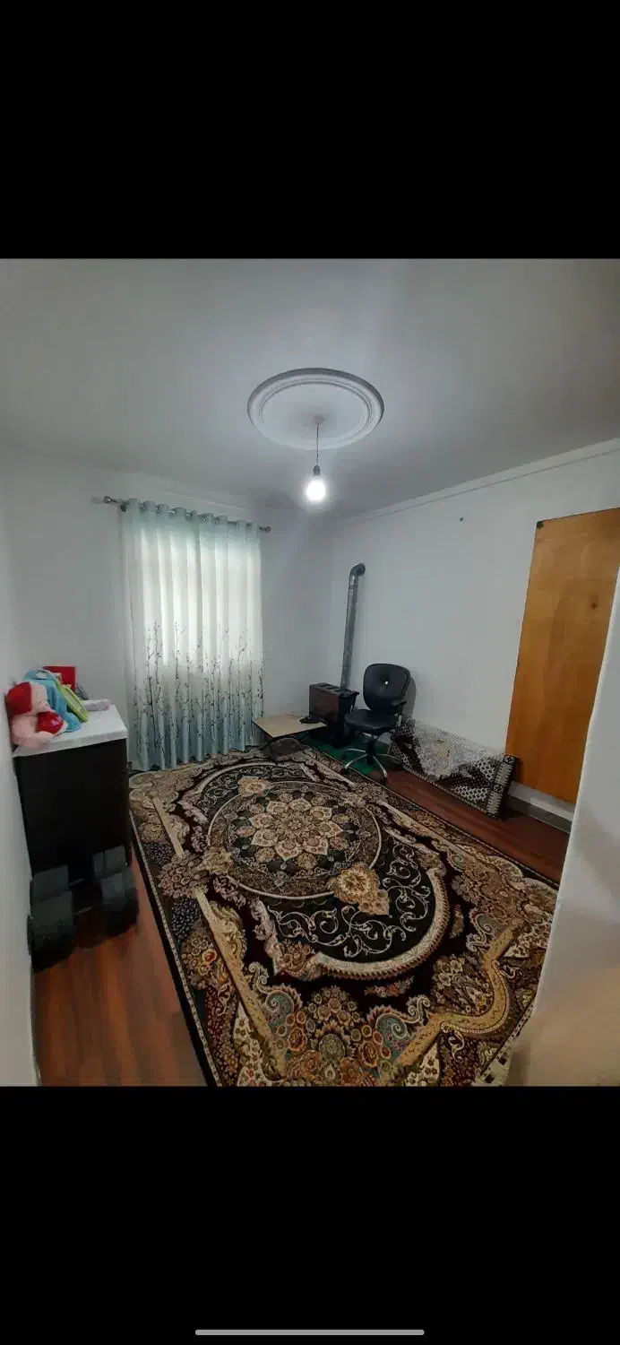 ویلایی دارای باغچه ودرختان میوه|فروش خانه و ویلا|رودسر, |دیوار