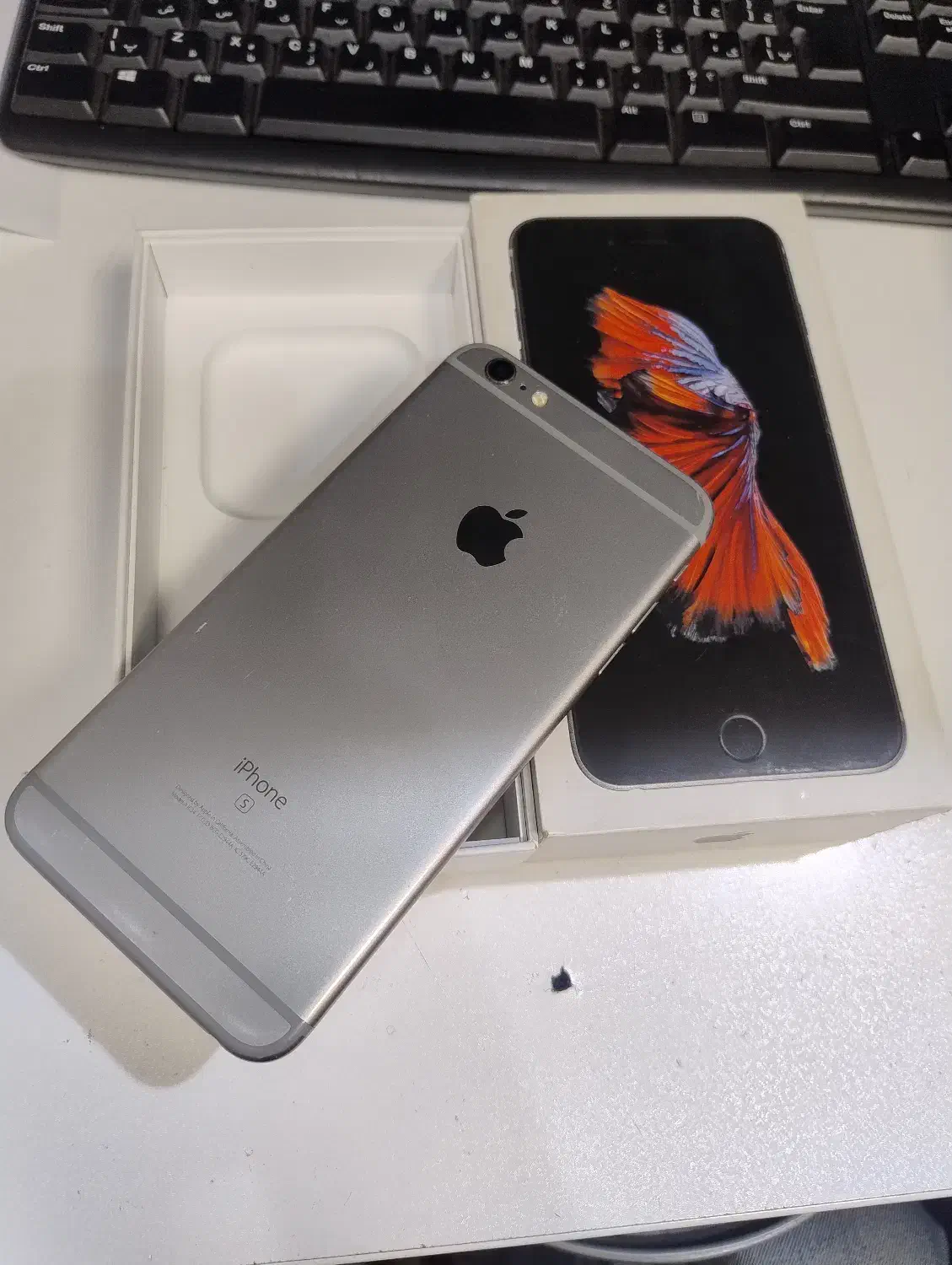 آیفون 6s plus. اپل آی دی لاک شده.|موبایل|تهران, هلال احمر|دیوار