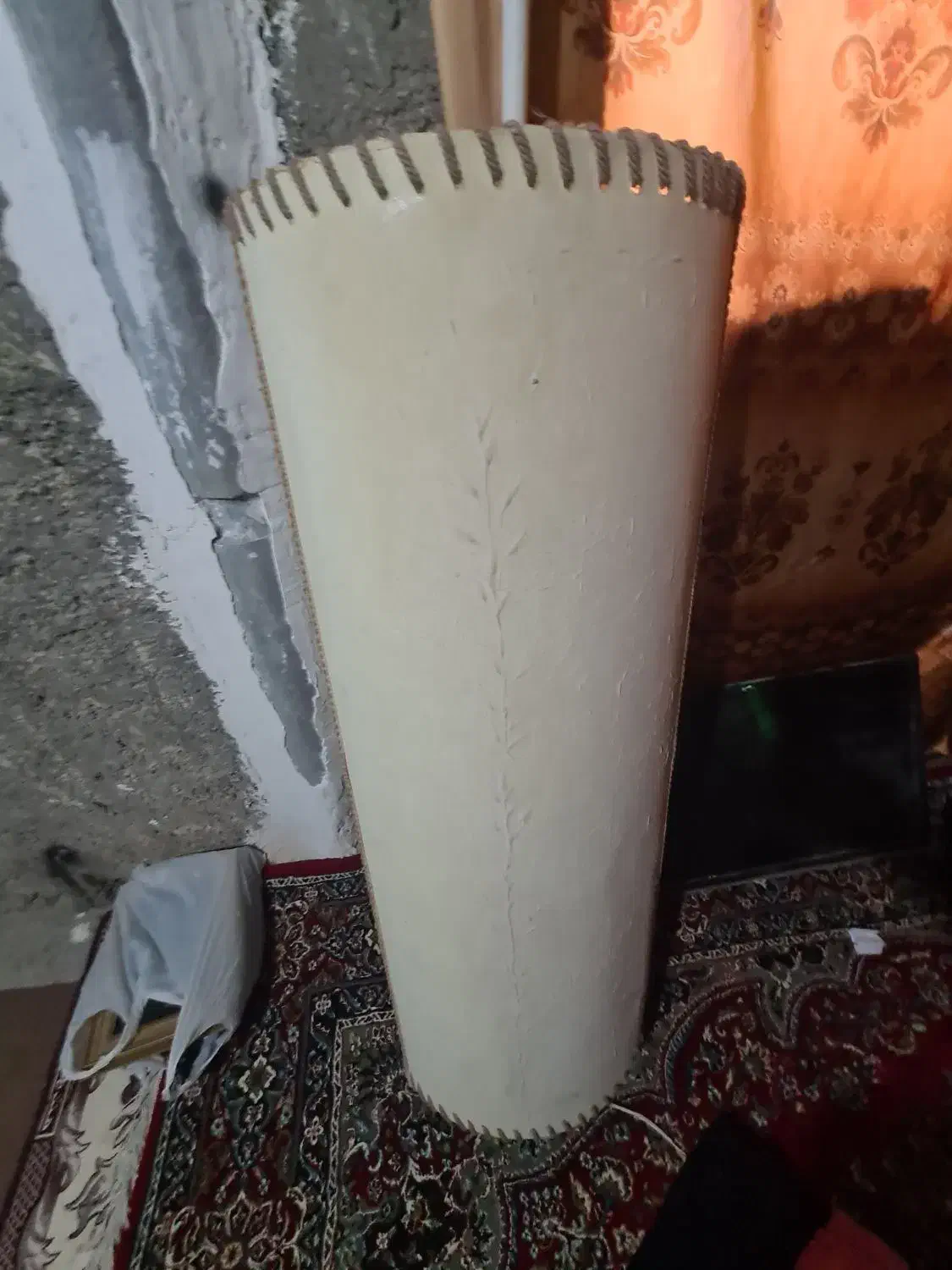 شب خواب ایستاده|چراغ خواب و آباژور|زاهدان, |دیوار