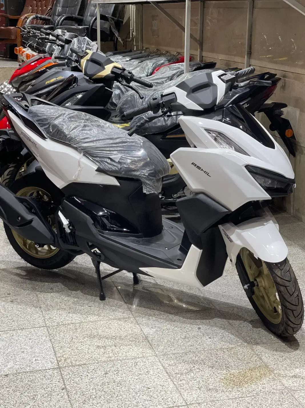 طرح واریو آشیل ۱۵۰ و۱۸۰ خشک ۱۴۰۴ اقساط ۲۰ماهه|موتورسیکلت|قزوین, |دیوار