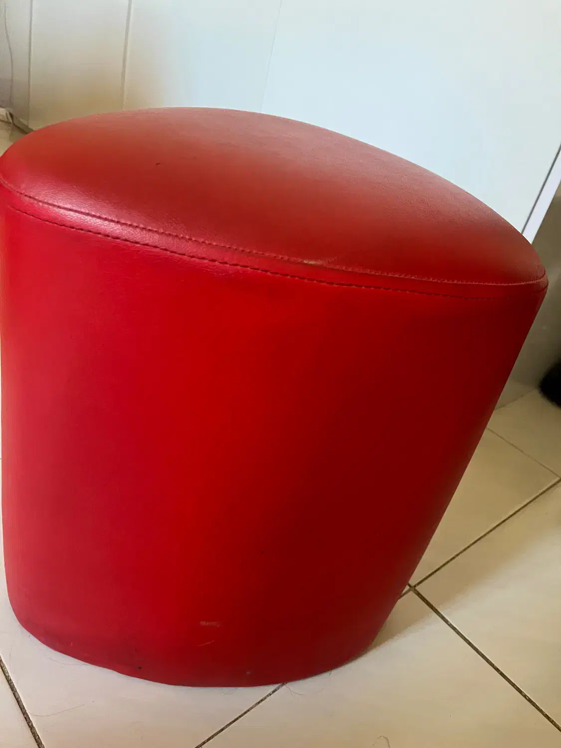 پاف|صندلی و نیمکت|شاهین‌شهر, شهرک میلاد|دیوار