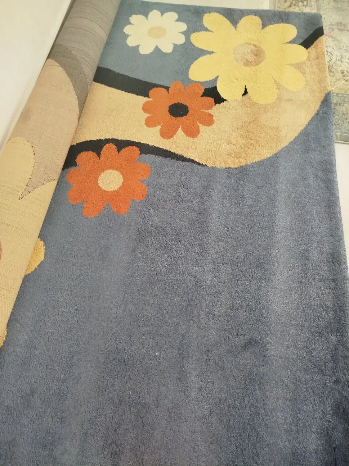 ۳تافرش|فرش|رشت, فلسطین|دیوار