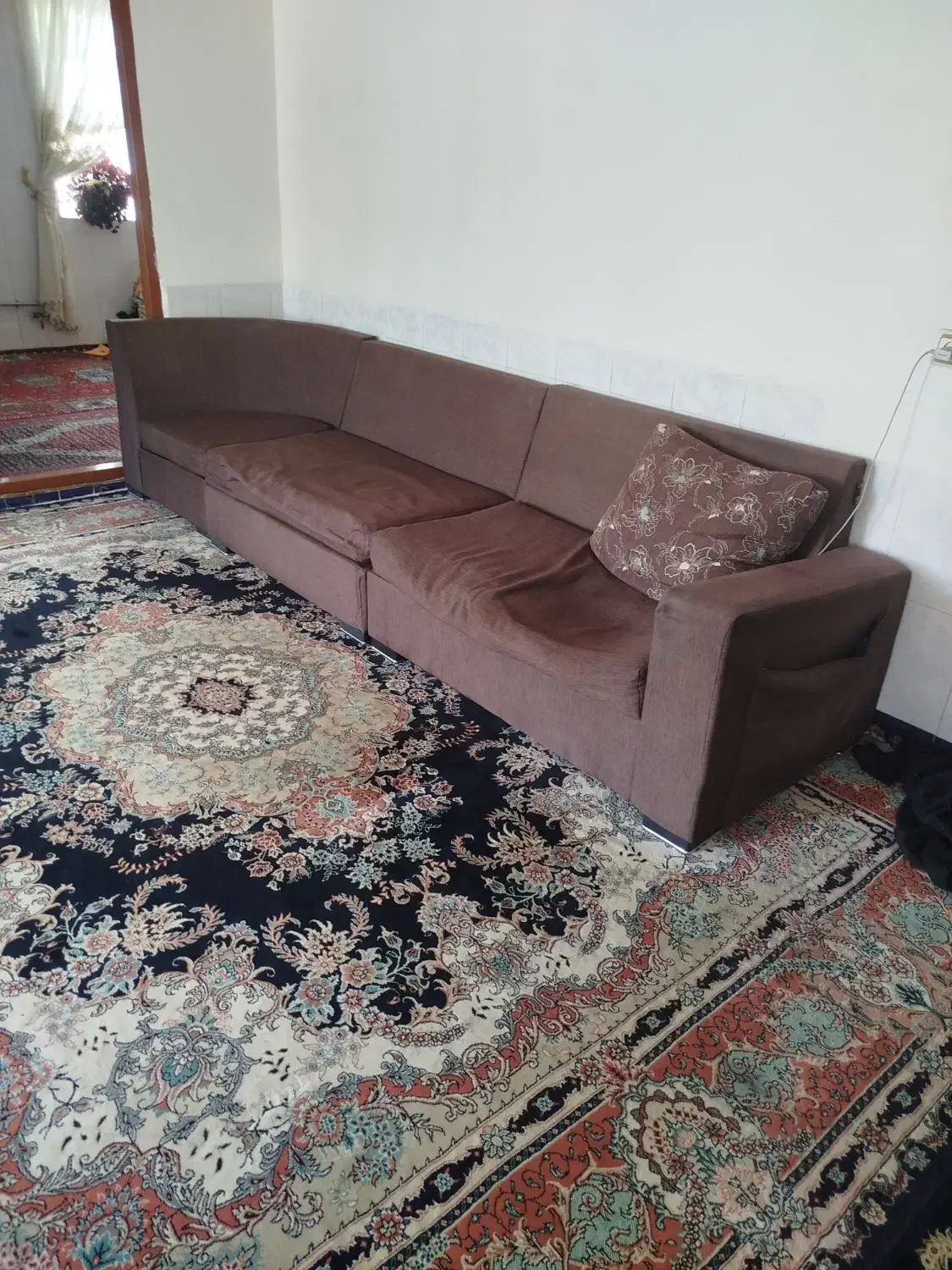 مبل راحتی ۸ نفره تمیز|مبلمان خانگی و میز عسلی|بانه, |دیوار