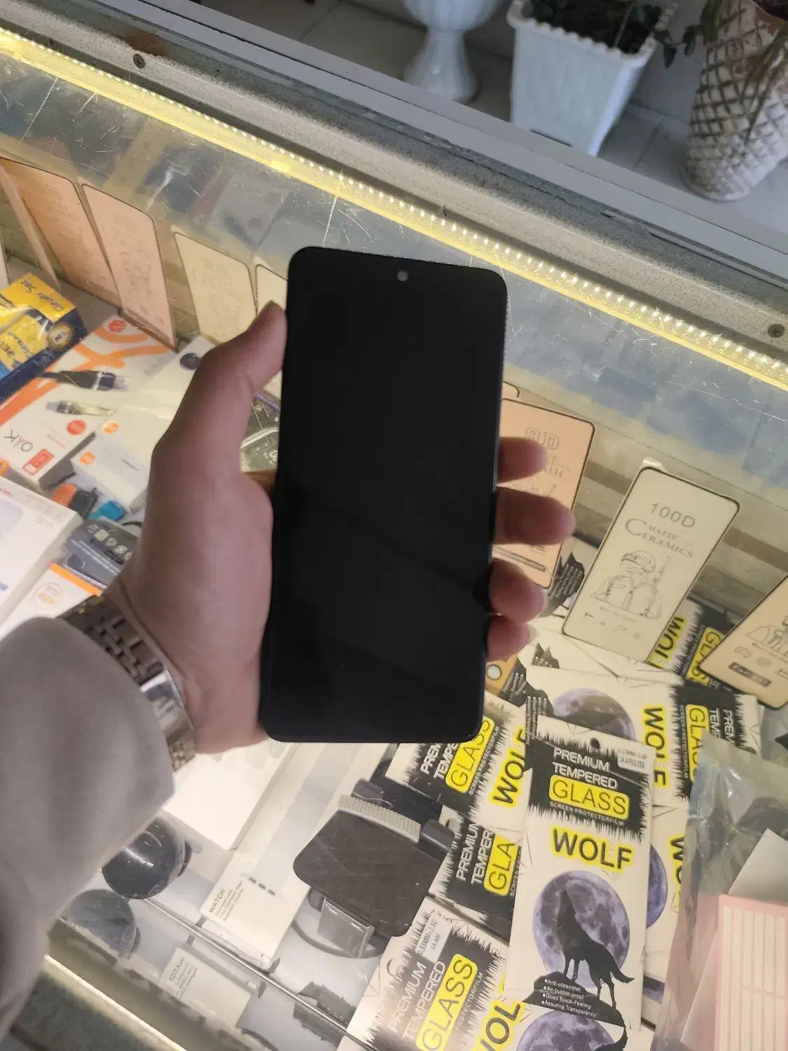 گوشی|موبایل|تربتحیدریه, شهرک ولیعصر|دیوار