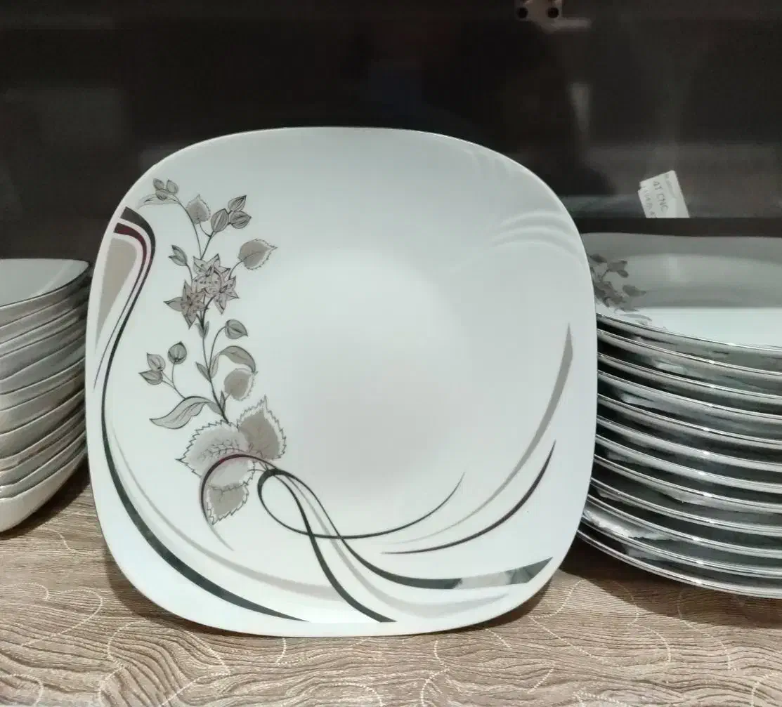 ظروف آشپزخانه / ظروف پذیرایی / سرویس غذاخوری / ظرف|ظروف سرو و پذیرایی|کبودرآهنگ, |دیوار