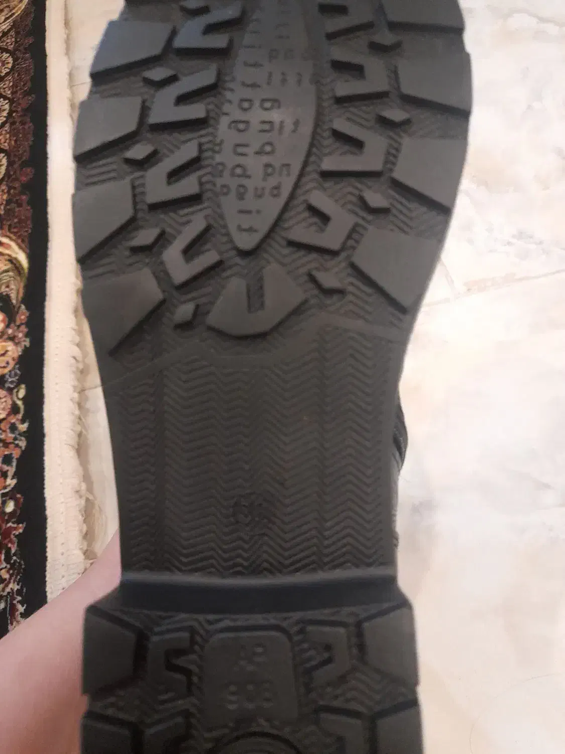 پوتین|کیف، کفش، کمربند|پردیس, فاز ۸|دیوار