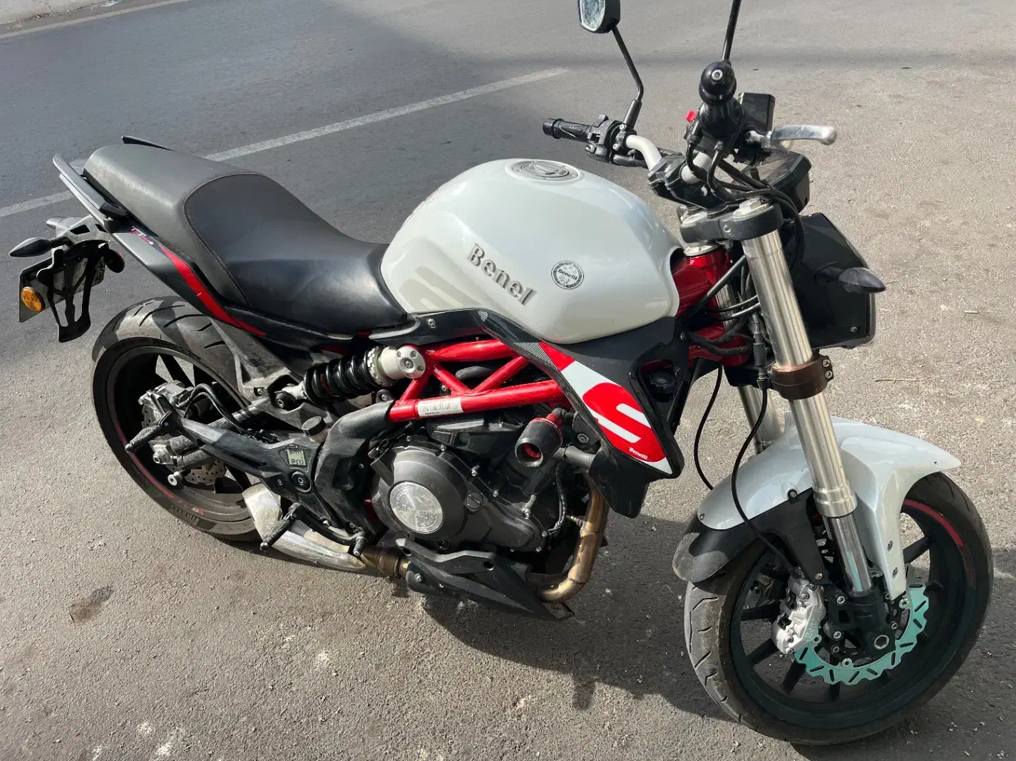 موتوربنلی ۳۰۰|موتورسیکلت|یزد, |دیوار