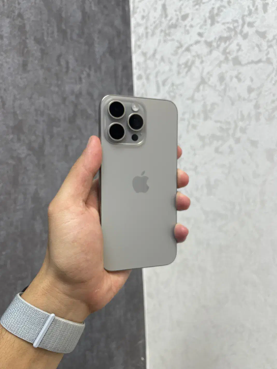 ۱۵پرومکس ۲۵۶ گیگ با اقساط یکساله|موبایل|اصفهان, مفتح|دیوار