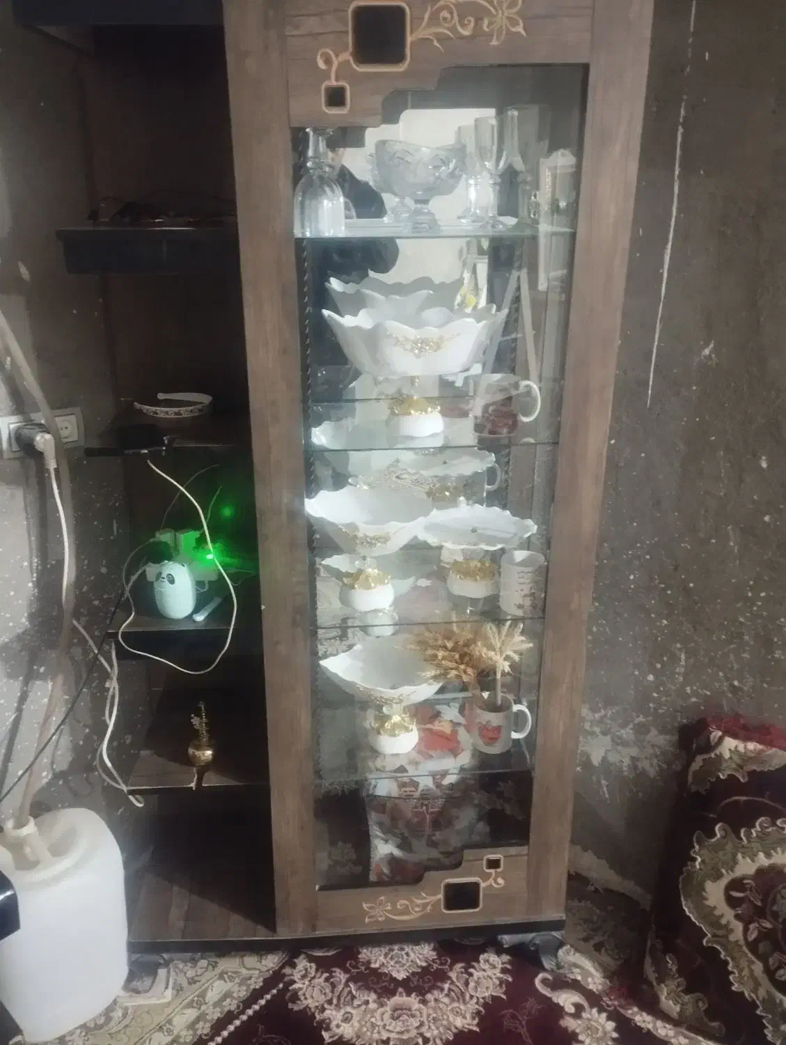 بوفه|بوفه، ویترین، کنسول|نیمروز, |دیوار