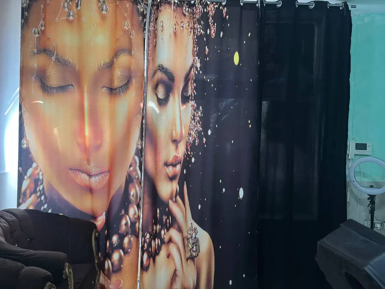 پرده|پرده، رانر، رومیزی|ابریشم, |دیوار