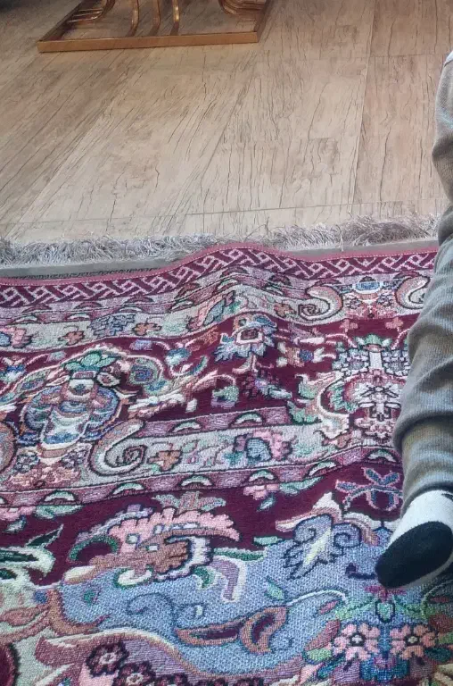 دو عدد روفرشی|روفرشی|بهار, |دیوار