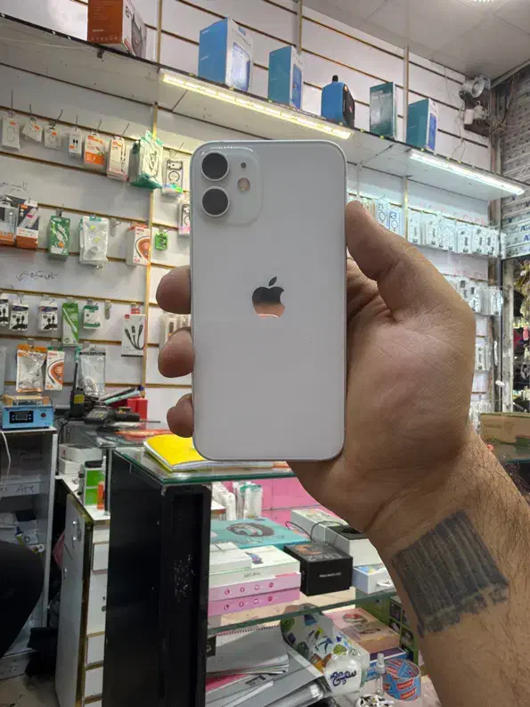 ایفون ۱۲ مینی zaa|موبایل|ری, شهرری|دیوار