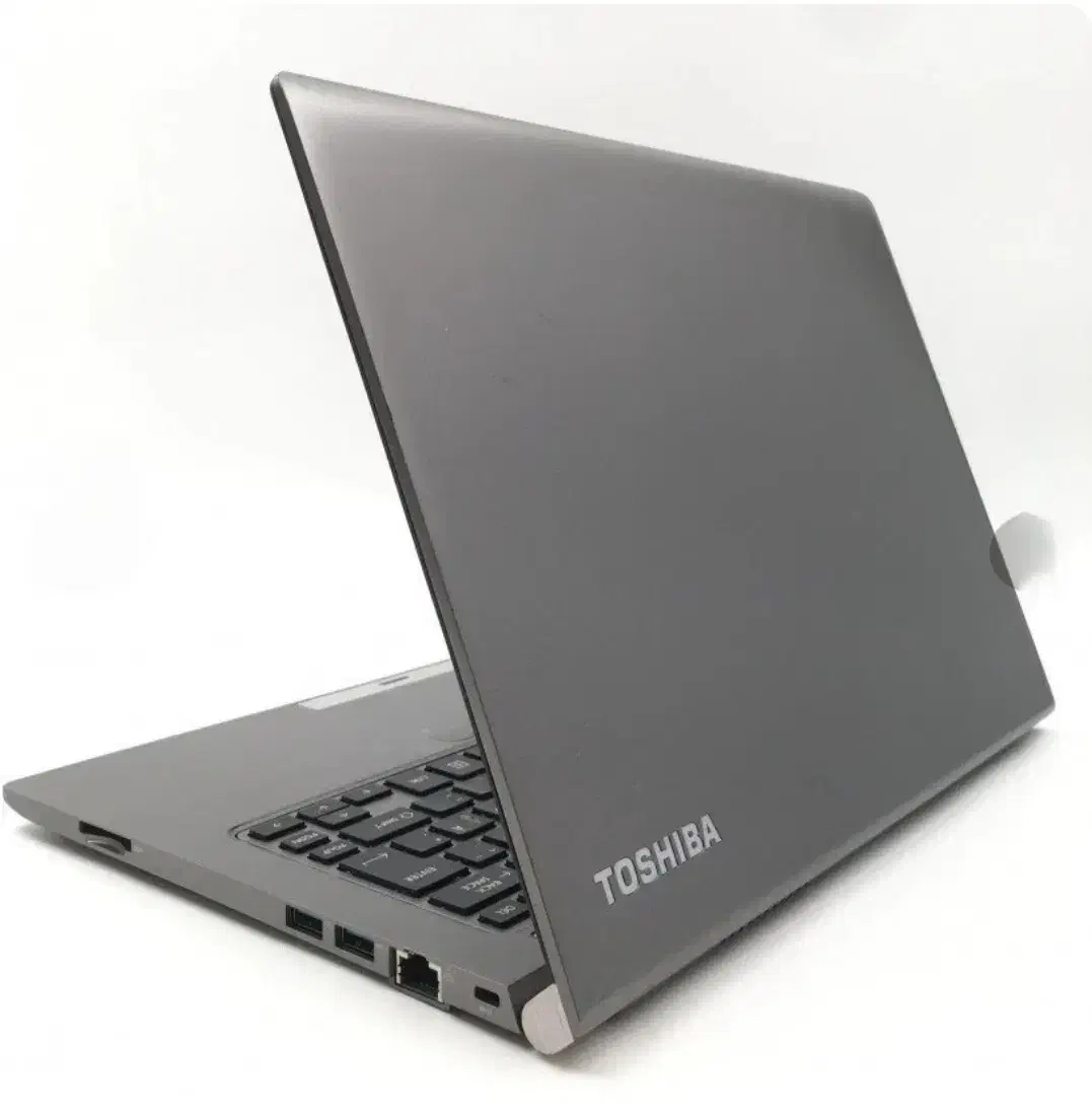 لپ تاپ توشیبا استوک گرید A وارداتی سفارش اروپا|رایانه همراه|کرج, کوی مدرس|دیوار