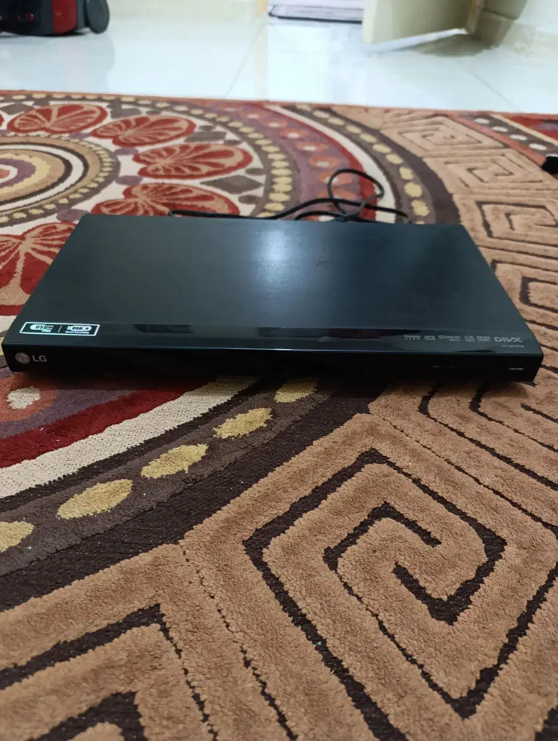 تلویزیون ۳۷ اینچ LG و یکدستگاه DVD LGفروشی|تلویزیون و پروژکتور|اندیشه, اندیشه فاز ۱|دیوار