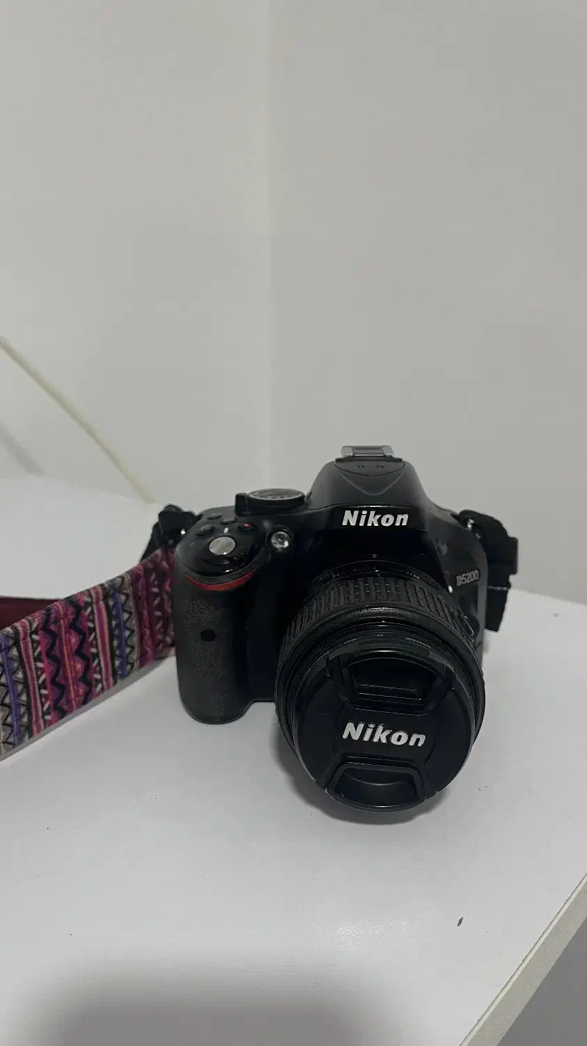 دوربین Nikon D5200 + لنز 18-55 VR + لوازم کامل|دوربین عکاسی و فیلمبرداری|گرگان, |دیوار