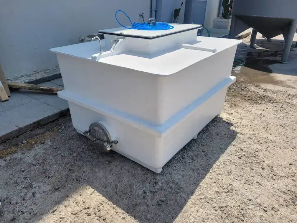 استخر فایبرگلاس، قطعات فایبرگلاس مواد فایبرگلاس|خدمات پیشه و مهارت|رشت, گیل|دیوار