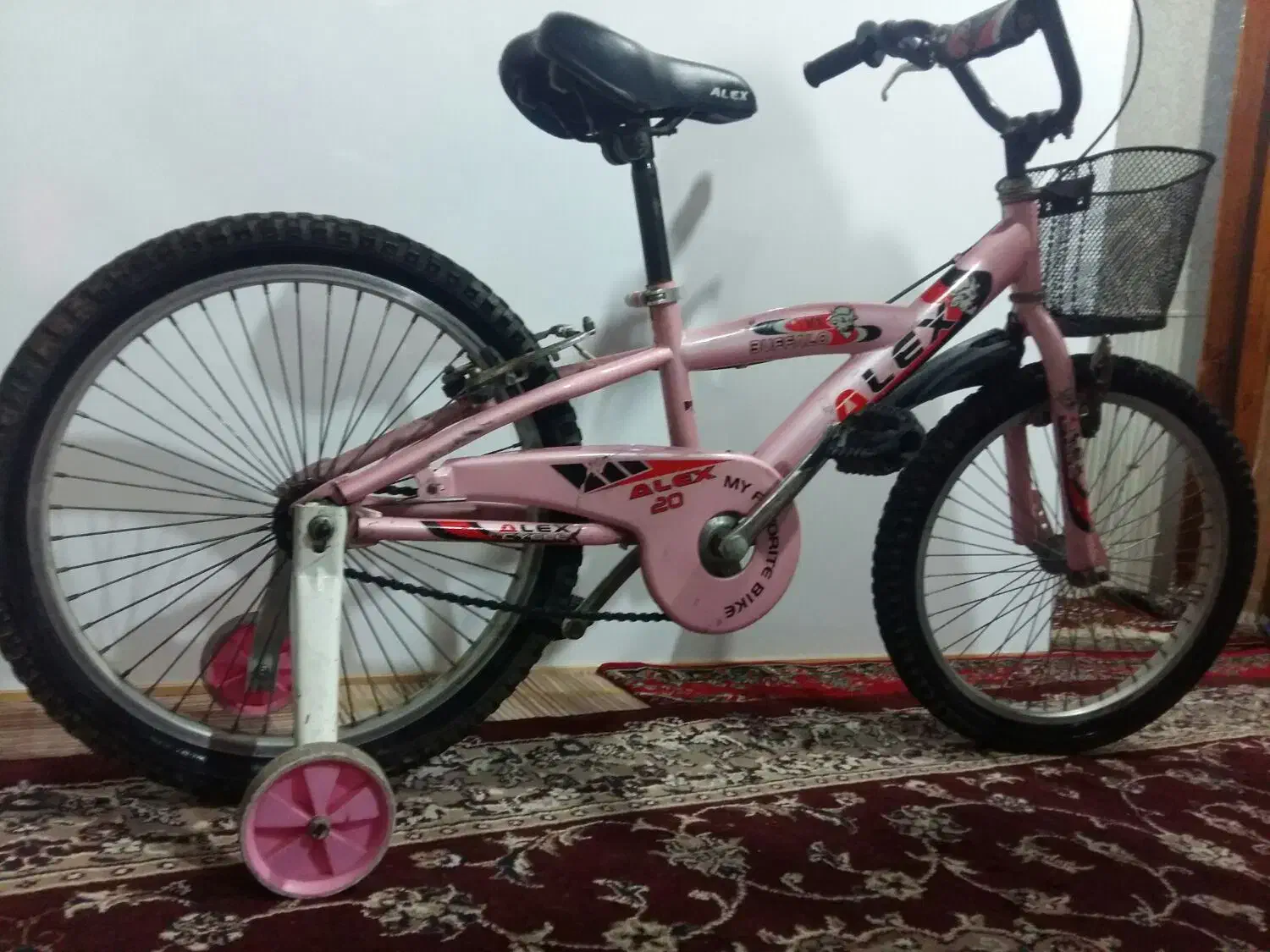 دوچرخه واقعن نوهست سایزش بیست|دوچرخه، اسکیت، اسکوتر|کردکوی, |دیوار