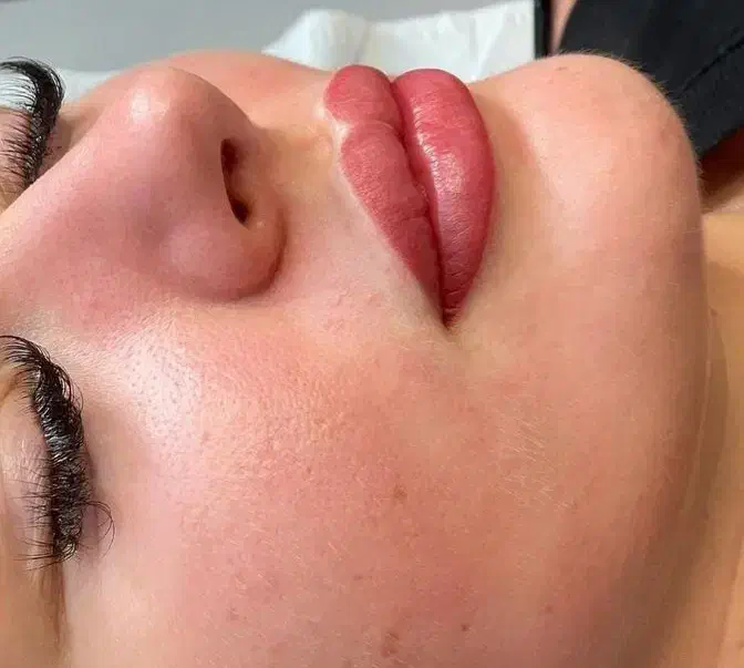 شیدینگ لب و میکروبلیدینگ ق*ی*م*ت استثنایی|خدمات آرایشگری و زیبایی|بندرعباس, |دیوار