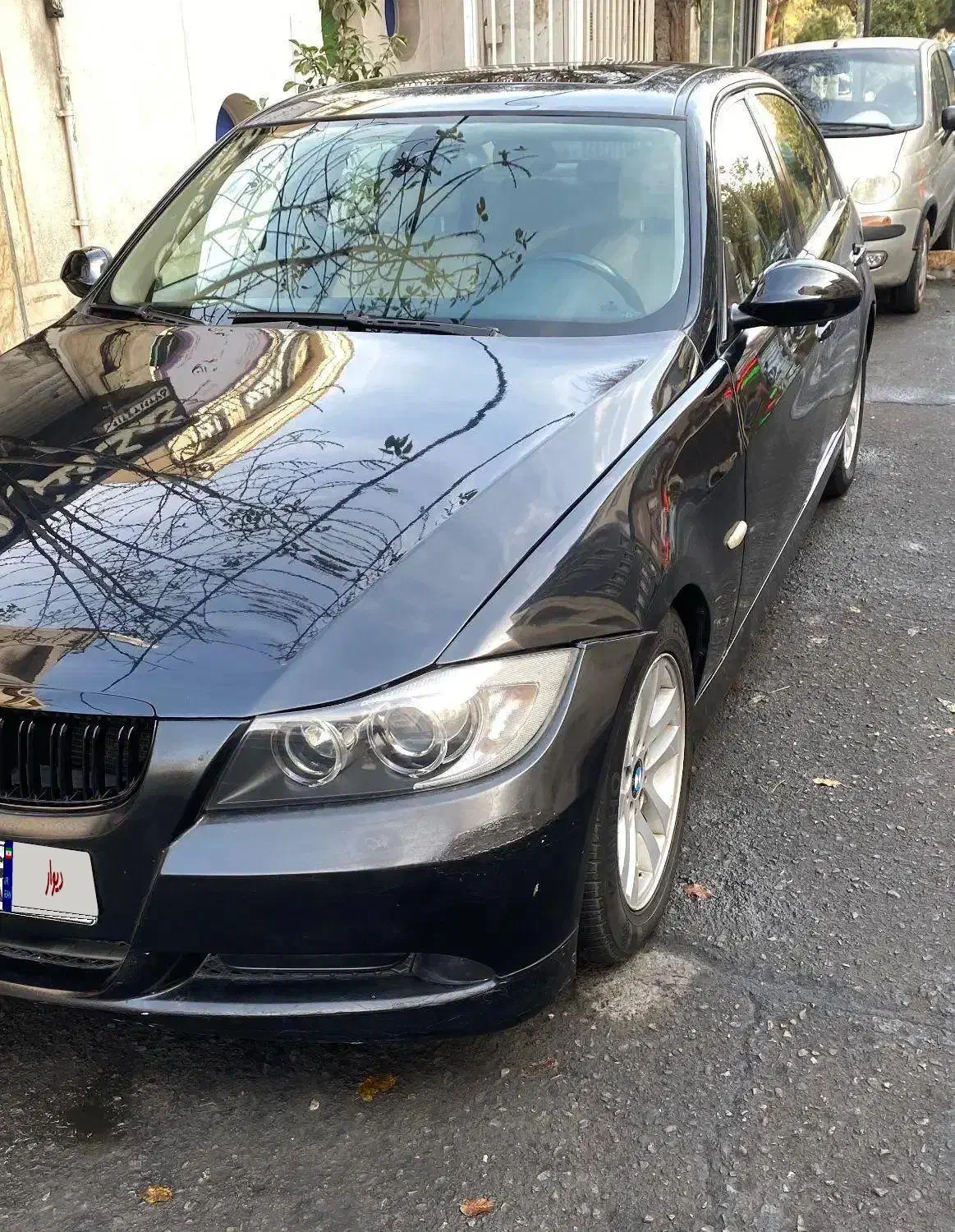 بی ام و ۳۲۰ آی|خودرو سواری و وانت|تهران, قلهک|دیوار