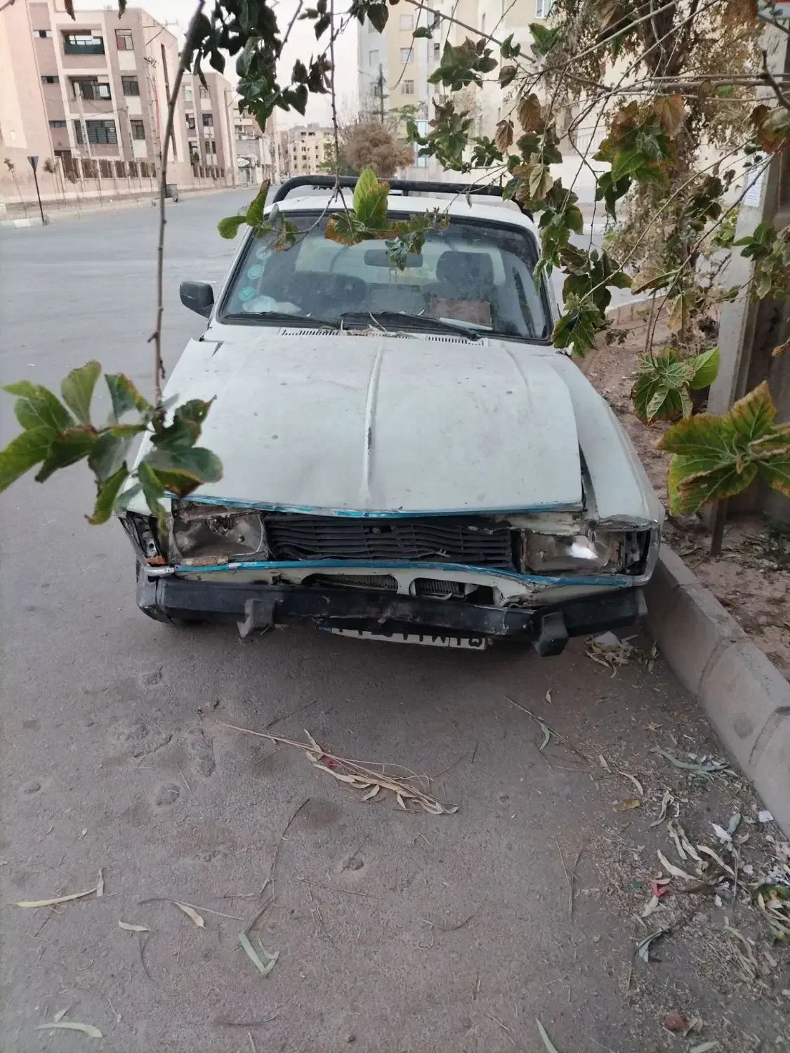 وانت تصادفی|خودرو سواری و وانت|کرمان, |دیوار