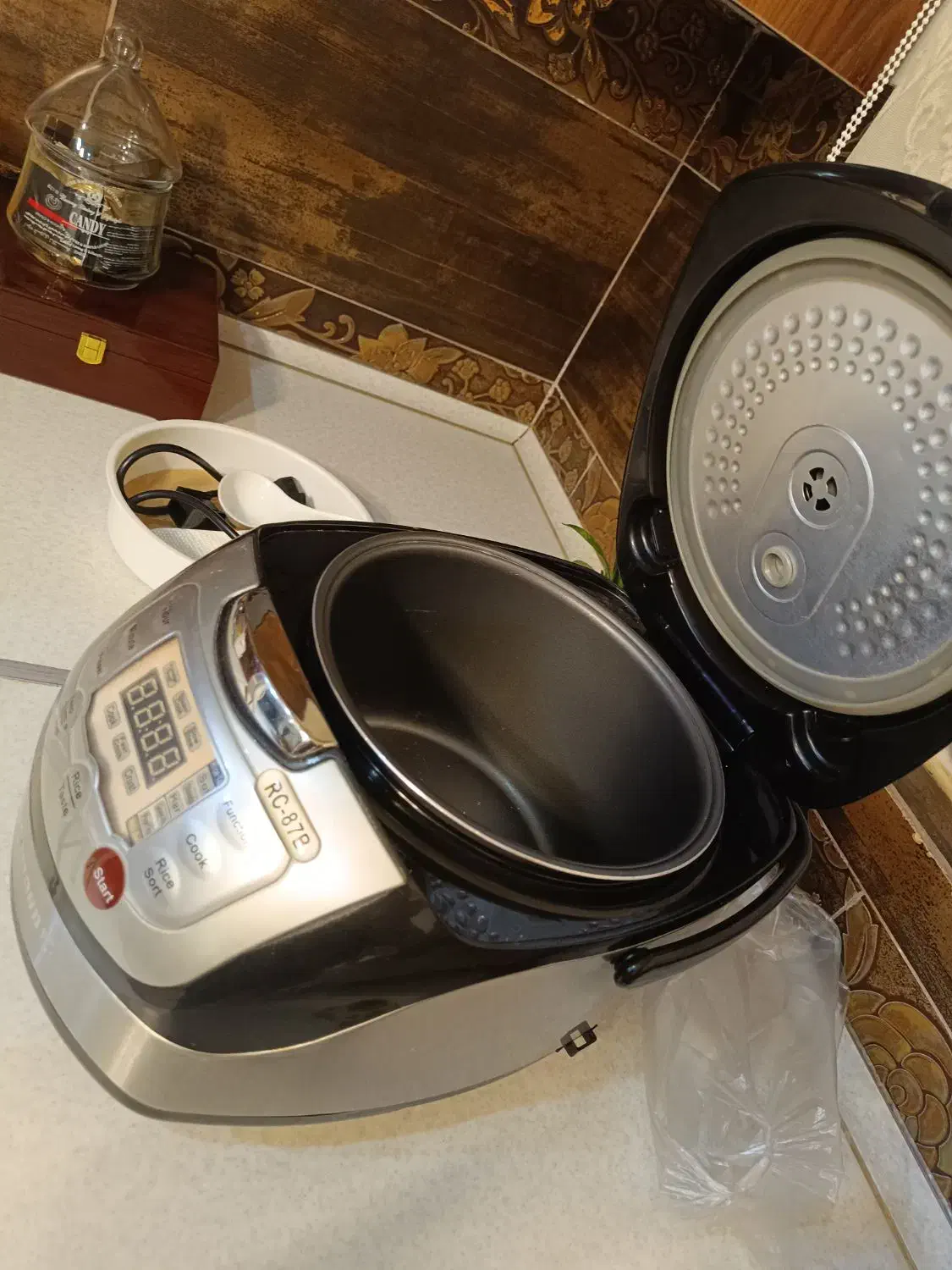 پلوپز  ریچموند|اجاق گاز و لوازم برقی پخت‌وپز|پرند, فاز ۱|دیوار