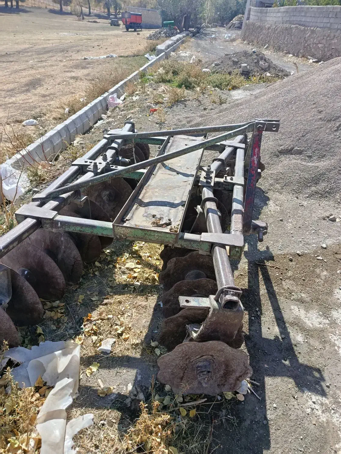 ابزار آلات کشاورزی|ماشین‌آلات صنعتی|چاراویماق, |دیوار