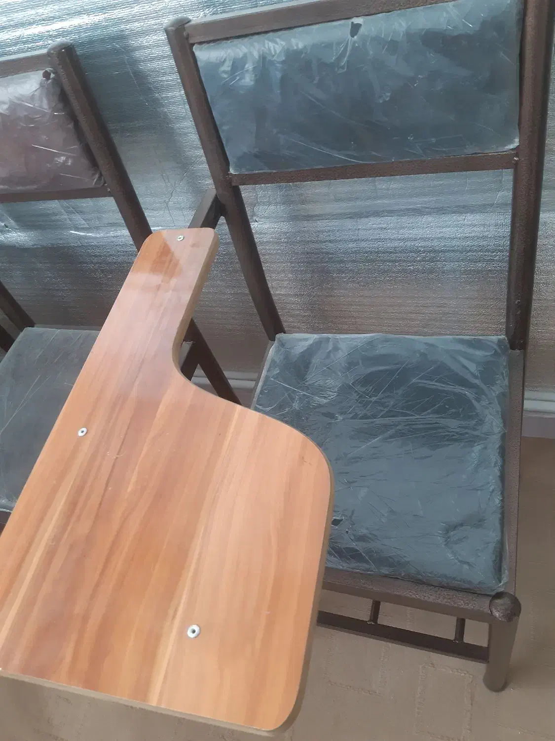 فروش صندلی دانش اموزی نو|صندلی و نیمکت|شیروان (خراسان), |دیوار