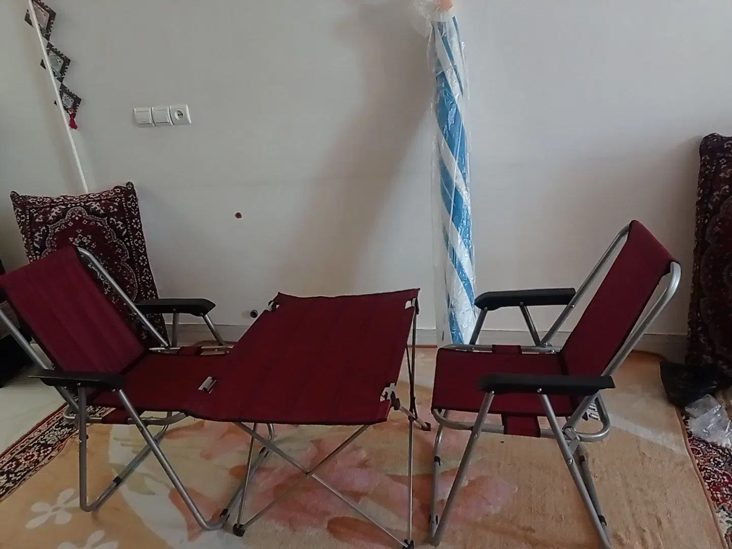 صندلی و میز وزیرانداز|صندلی و نیمکت|ملایر, |دیوار